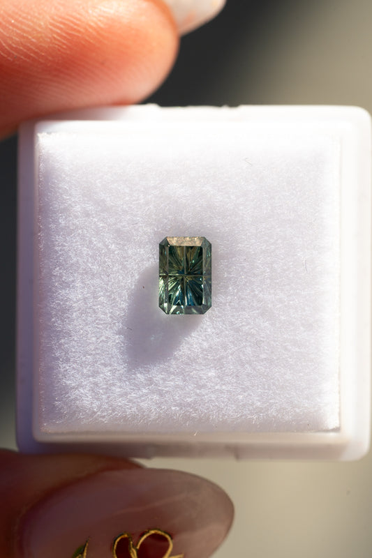 0.97 Carat Two-Tone Green Fantasy Cut Kenyan Sapphire
