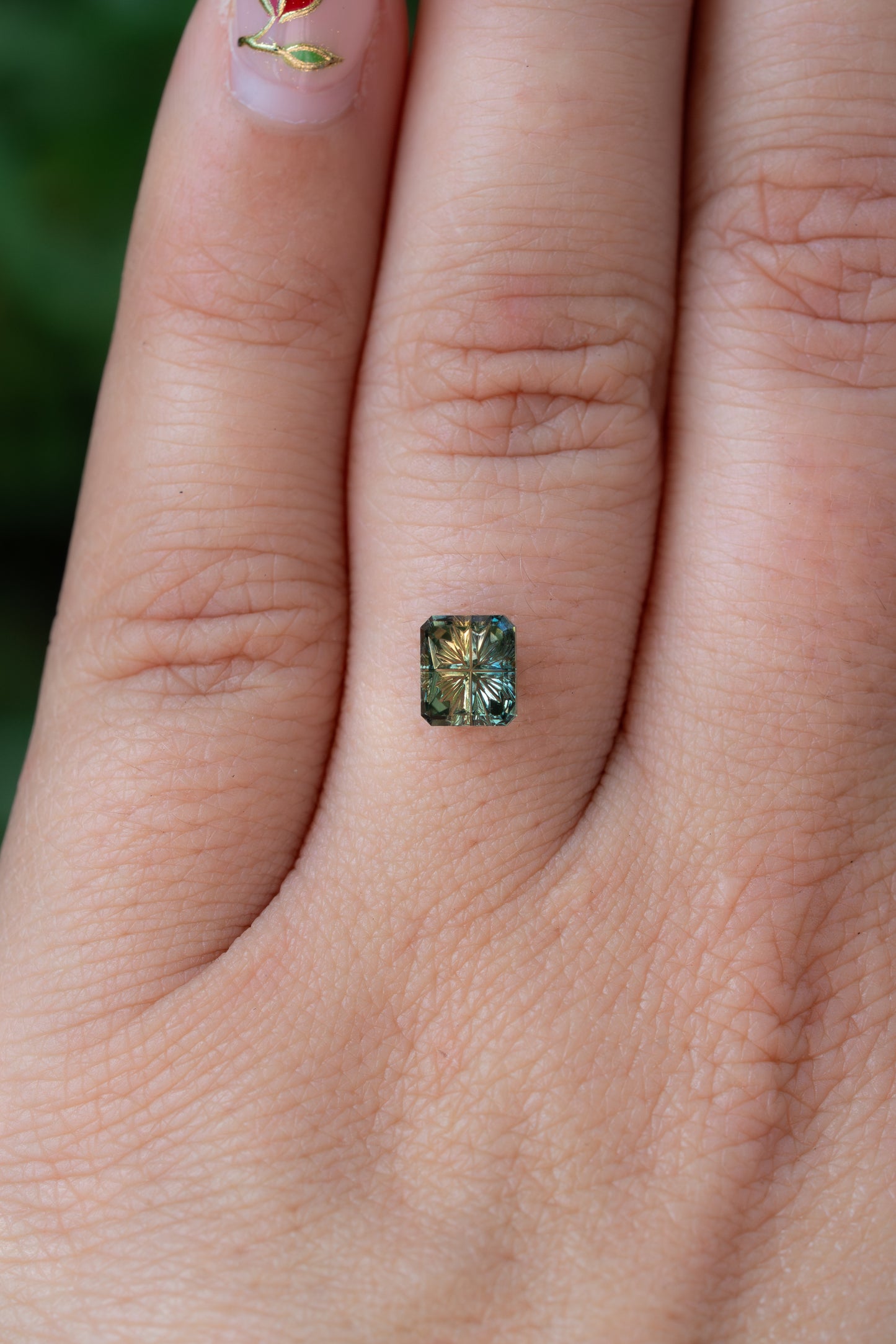 1.06 Carat Parti Yellow Green Kenyan Sapphire