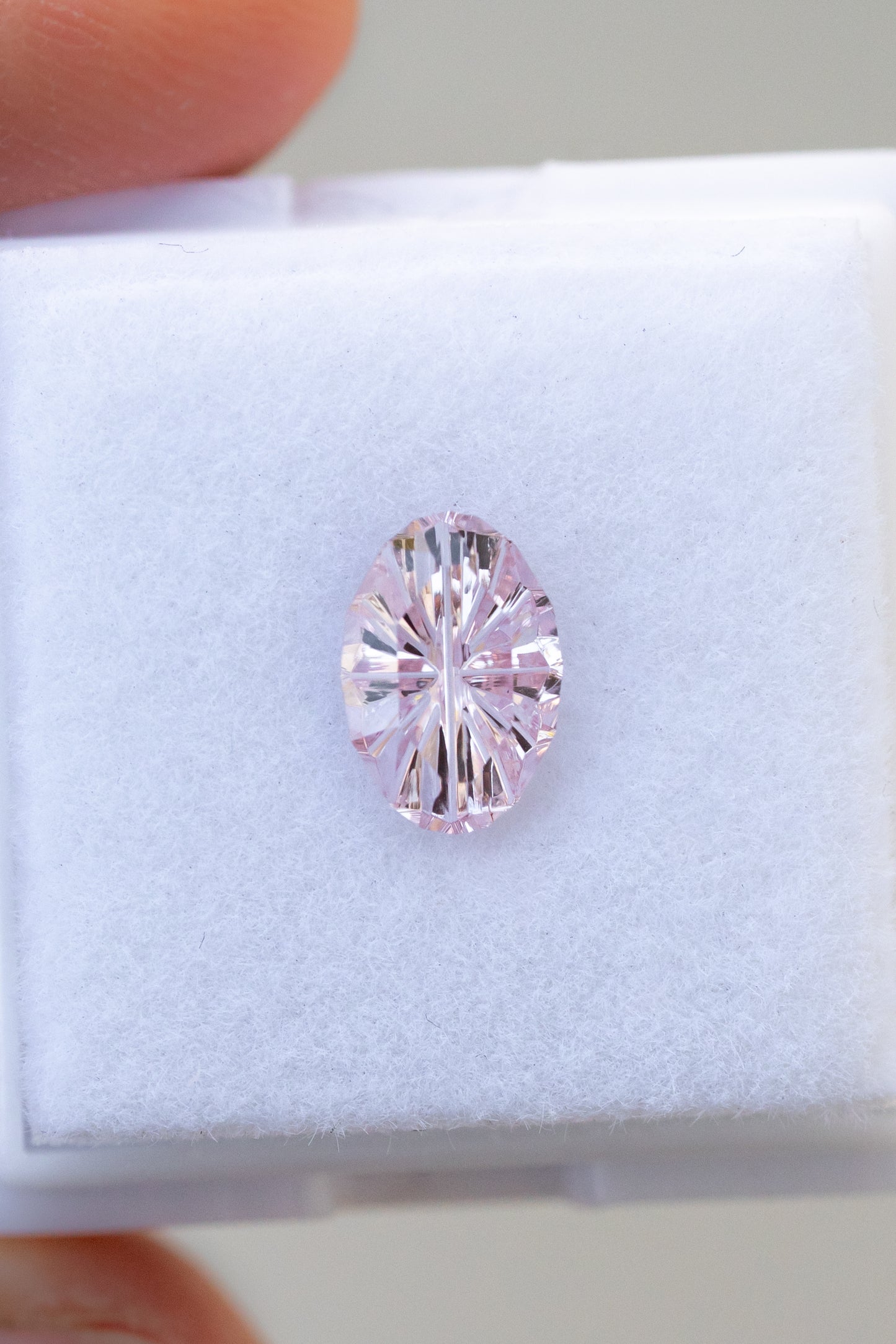 1.45 Carat Pink Madgascar Sapphire