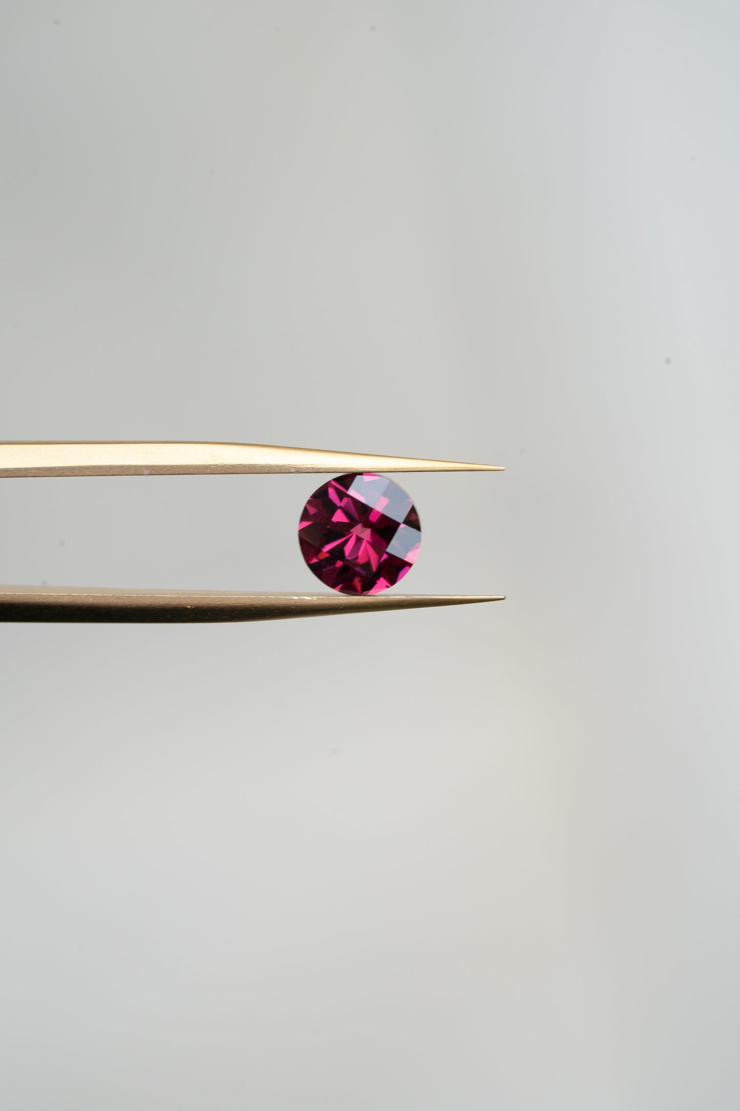 1.02 Carat Purplish-Red Natural Malaya Garnet