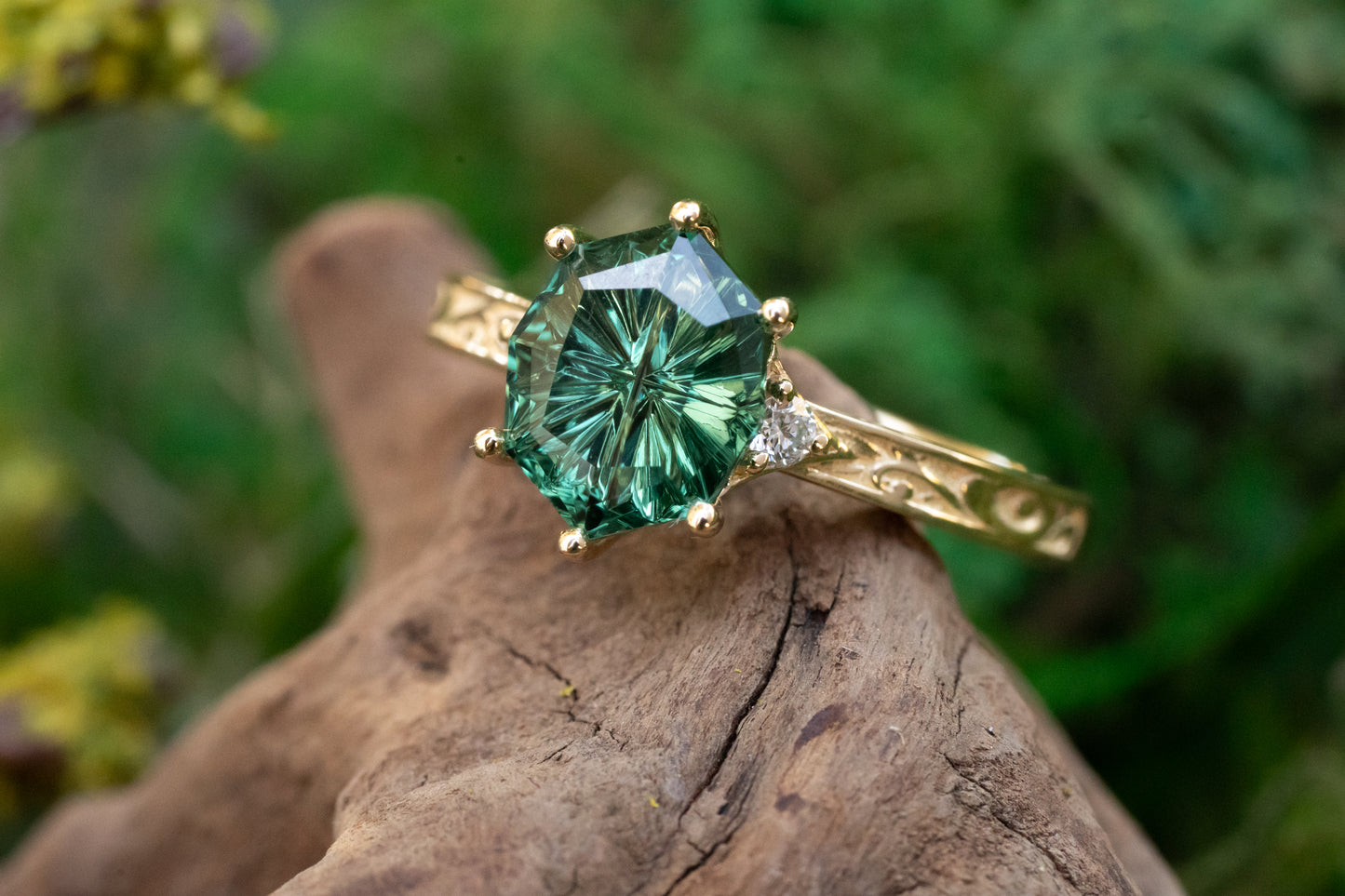 The Eowyn Ring with 2.62 Carat Green Lab Sapphire- Size 7