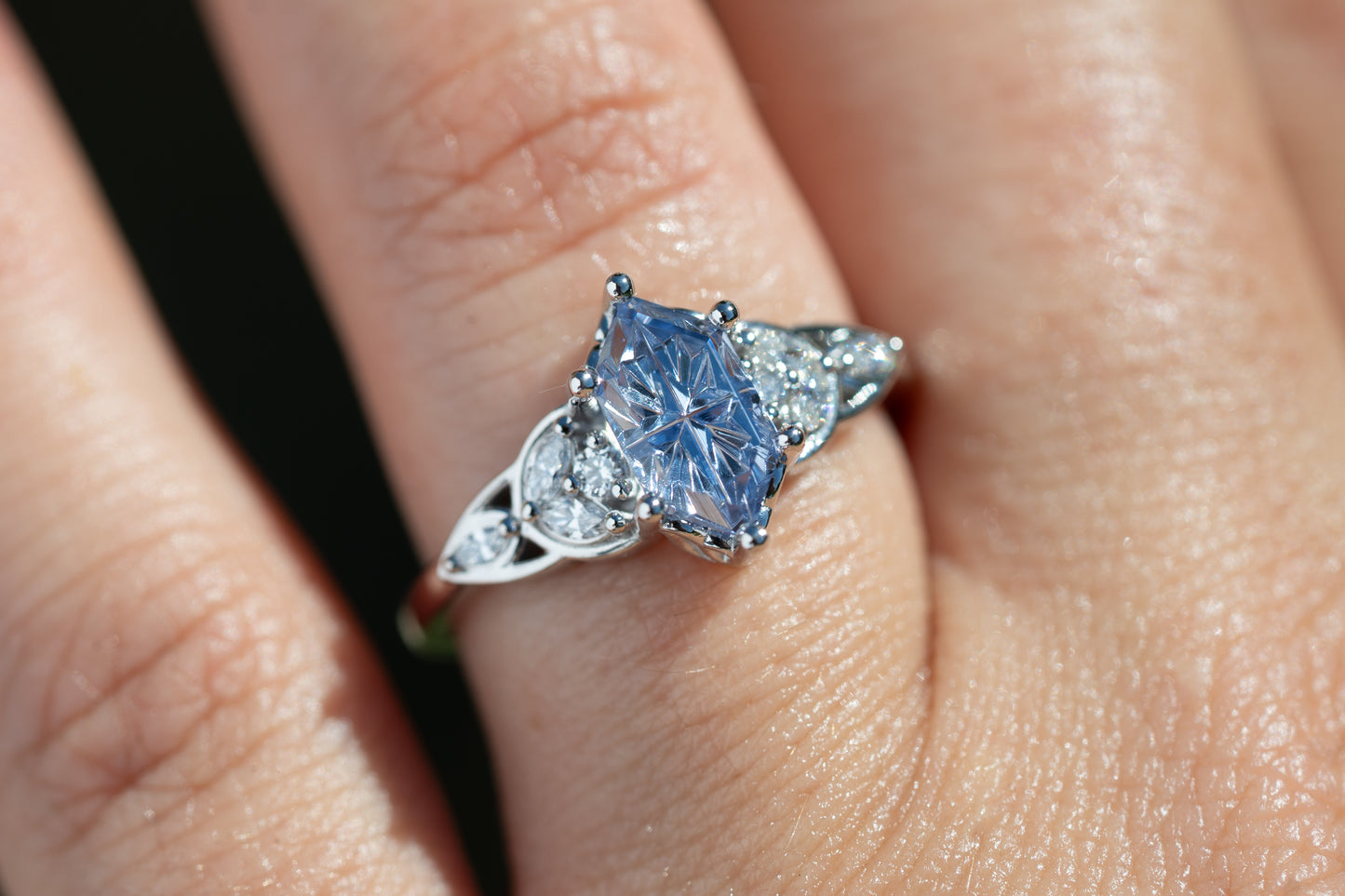 The Reverie Ring with 1.39 Carat Periwinkle Lab Sapphire- Size 7